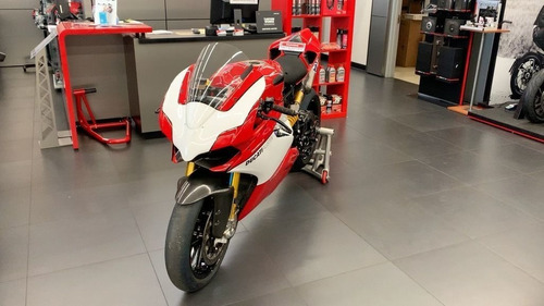 Imagen 2 de 7 de 2017 Ducati Sportbike Motorcycle Panigale 1199 Rs Sbk