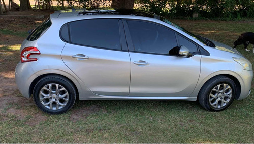 Peugeot 208 1.6 Allure