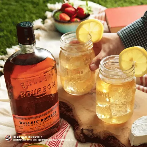 Whisky Bulleit Bourbon 750ml Americano Seco e Picante