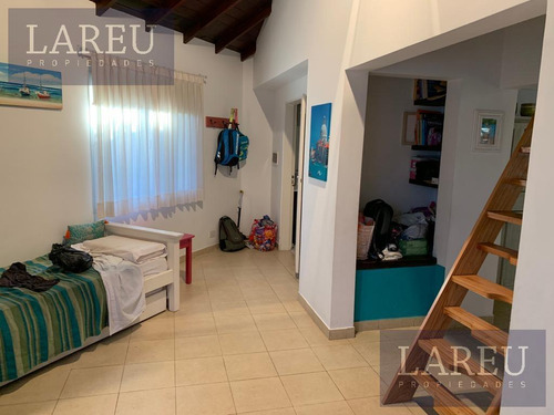 Casa En Venta En Mapuche Country Club, Pilar