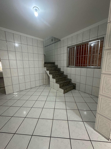 Sobrado 3 Quartos Suíte,vaga De Garagem Na Vl Santa Catarina