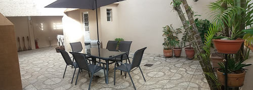 Casa Em Rio Branco Com 4 Dormitórios - Pj3032