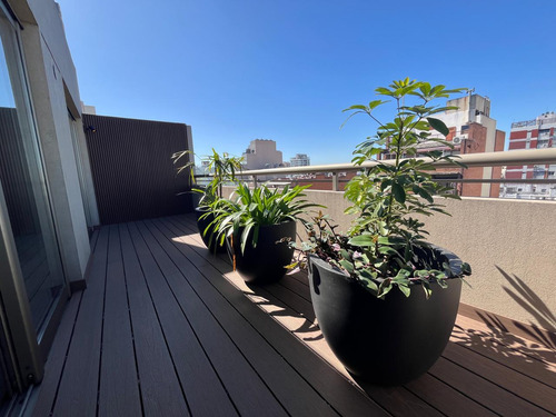 Duplex En Pedro Goyena C/ Gran Master Suite En Una Planta Y Balcon Terraza!! Amenities