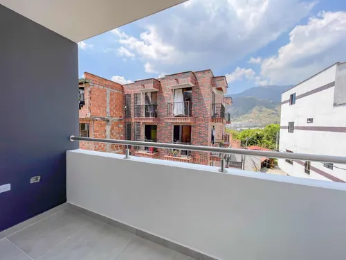 La Casa De Tus Sueños (3habitaciones2banos2parqueaderos)