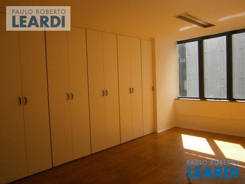 Conj. Comercial - Vila Olímpia - Sp - 3146