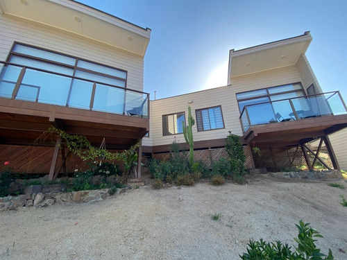Cómoda Casa En Venta De 3 Dorm. Más Cabaña Olmue