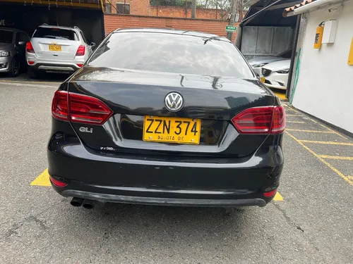 Volkswagen Jetta 2.0T Gli