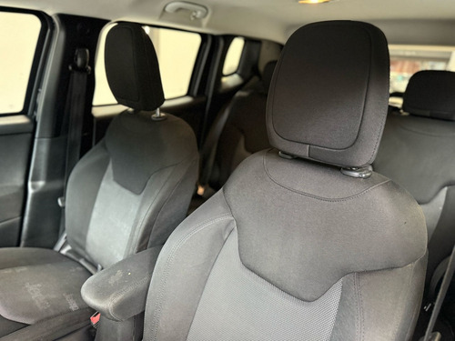 Jeep Renegade 1.8 16V FLEX LONGITUDE 4P AUTOMÁTICO