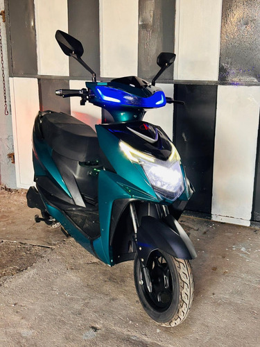Imagen 4 de 25 de Moto Scooter Electrica El Mejor Precio Y No Paga Patente