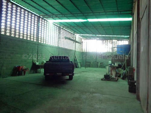 Imagen 30 de 30 de Galpon Con Local Comercial En Alquiler En Barquisimeto Zona Oeste. Selena Pacheco Tlf. 04245197639. Cód. 22-241 . Lara, Venezuela
