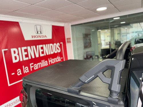Nissan Frontier y NP 300 Frontier Pick-Up! 4 pts. Frontier Platinum LE, Doble Cab., 2.5TD, TA, a/ac., f. led, RA-18, 4x4