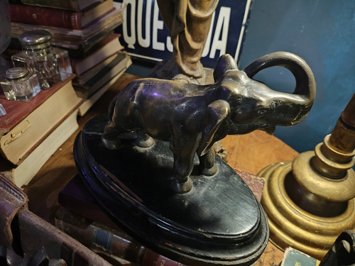 Antíguo Elefante En Bronce Francés Marrón Oscuro (Usado)