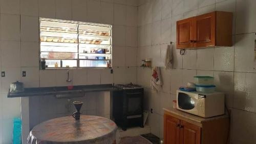 Imagem 6 de 12 de Casa Com Escritura E 2 Quartos Na Praia!!!