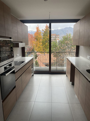 Moderno Departamento Con Excelente Ubicación Y Conectividad