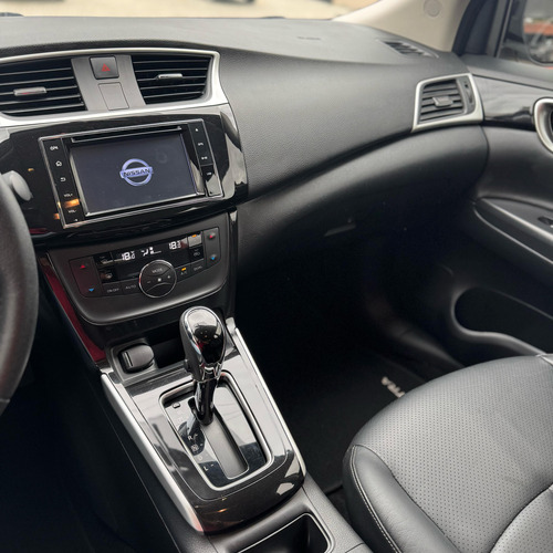 Nissan Sentra 2.0 16v