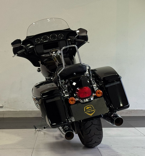 Excelente Harley Davidson Electra Glide 2019