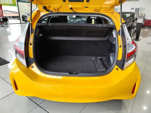 Toyota Prius 2021