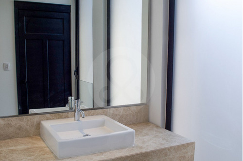 Departamento En Venta En Lomas Country Club
