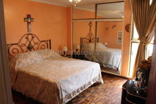 Se Vende Apartamento En La Urbina Mls #24-7539
