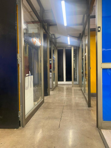 Oficina Av. Valle Norte 961, Ciudad Empresarial, Huechuraba