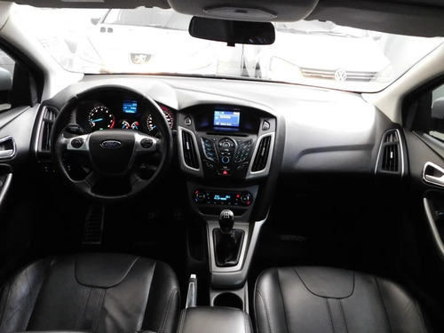 Ford Focus Iii 2.0 Sedan Se - Dubai Autos