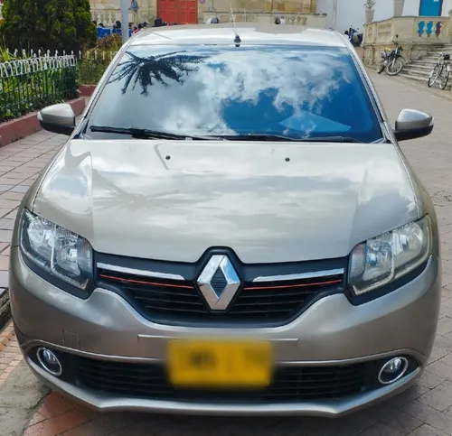 Renault Logan 1.6 Dynamique