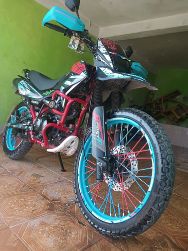 Moto Doble Proposito 2025