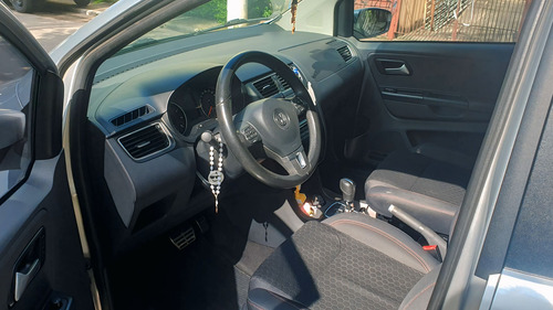 Volkswagen Crossfox 1.6 Vht Total Flex I-motion 5p