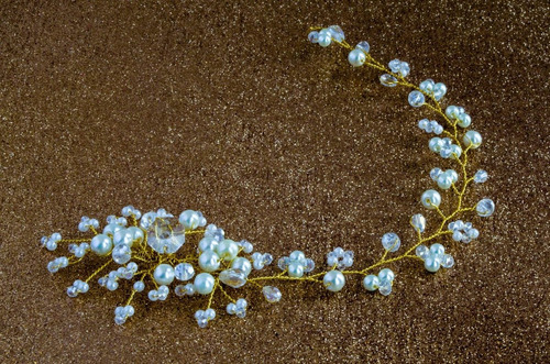 Imagen 2 de 3 de Tocado Tiara Diadema Novia Xv Años Comunión Virginia Hadas
