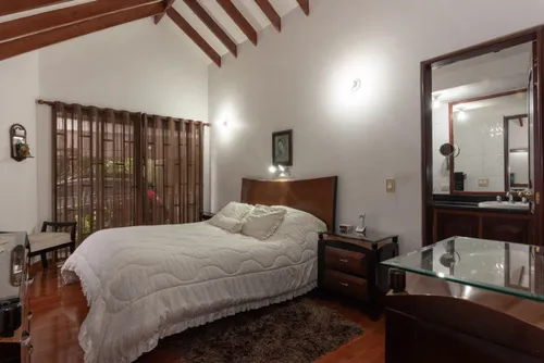 Casa En Venta En Vereda Yerbabuena. Cod V4576