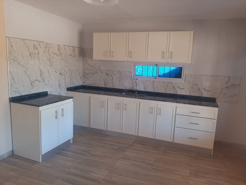Casa Nueva De 165 Mt2 Con Importante Terreno De 4448 Metros