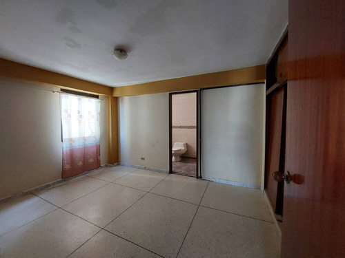 Imagen 4 de 13 de Rab Se Remata Apartamento En Los Nisperos De 175m2 En 15.000$