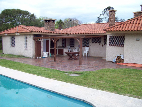 Imagen 8 de 12 de Venta Casa, Atlántida Sur, 5 Dormitorios 2 Baños Ca165