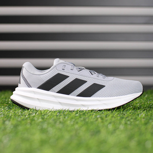 Tênis adidas Academia Tecnologia Avançada Performance
