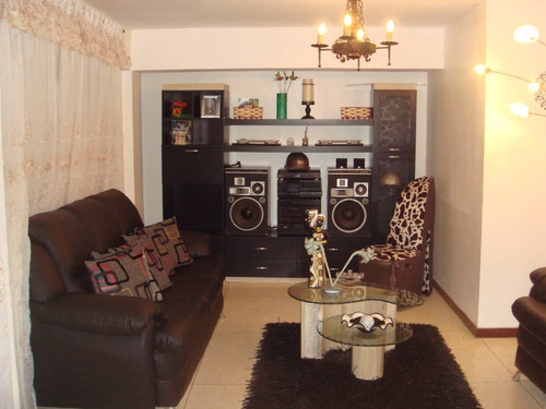 Casa En El Junko Country Club Con Todos Los Servicios Excelente Inversion