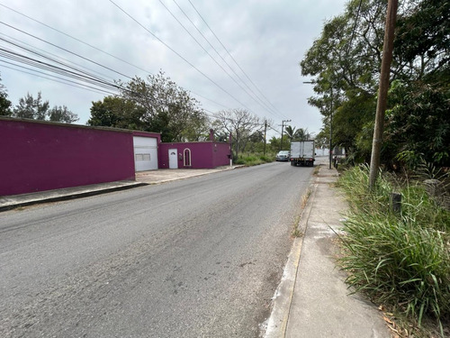 Terreno En Venta En Veracruz A Pie De Carretera Playa De Vaca, Medellín, Veracruz