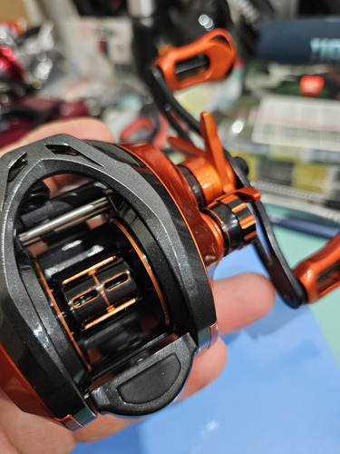 Carrete Bait Casting Shimano At200/as150s