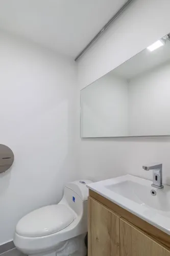 Oficina En Arriendo/venta En Chicó Norte. Cod A14506