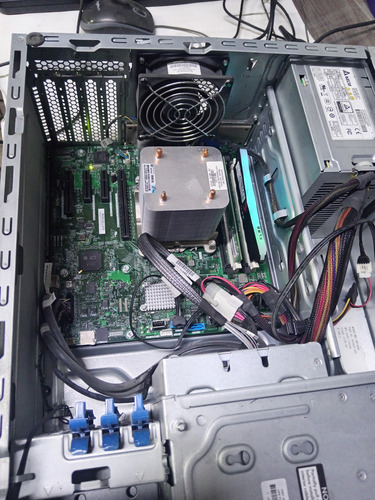Servidor Hp Proliant Ml30 Gen9 Xeon (Usado)