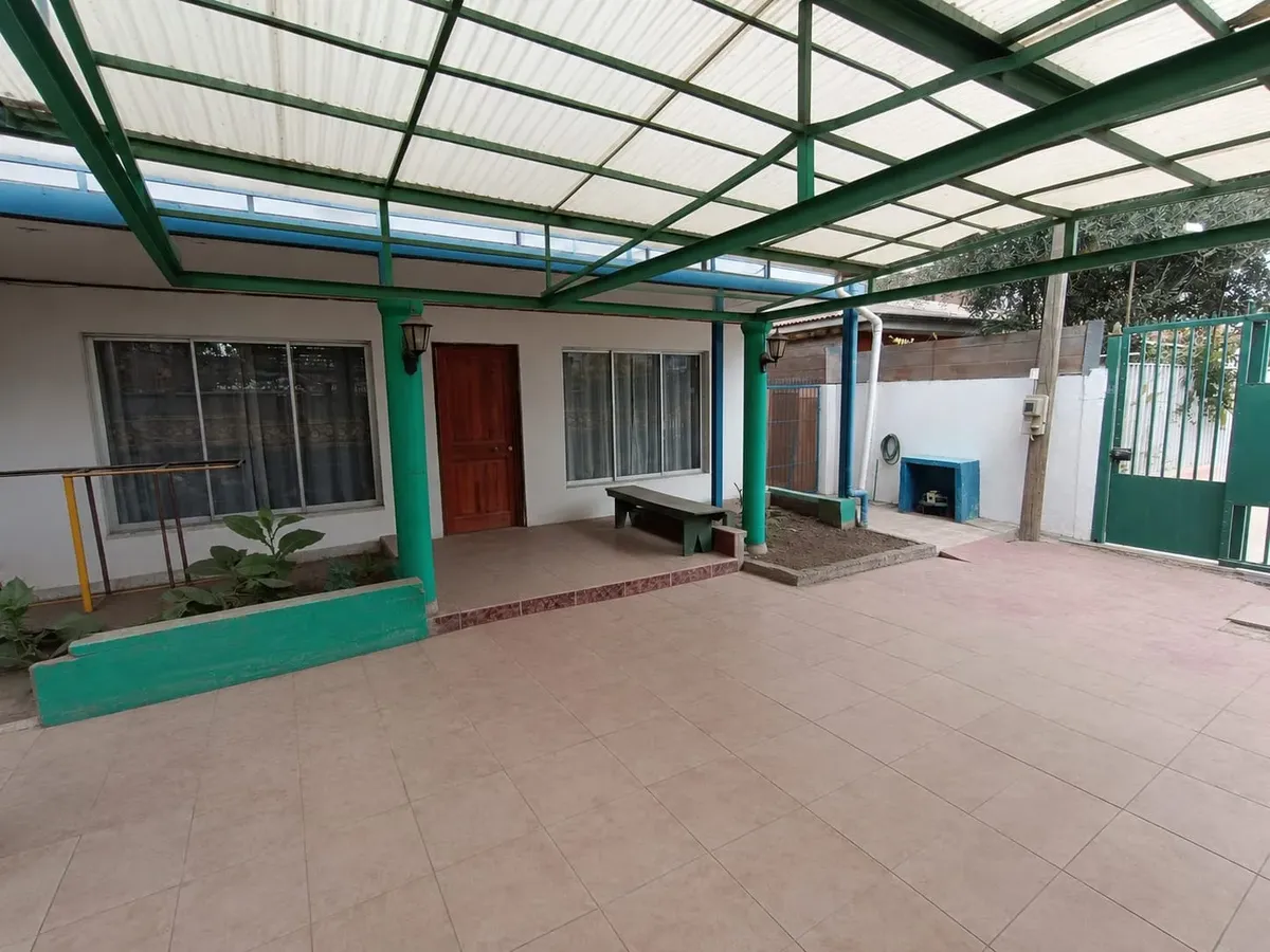 Imagen 2 de 28 de 181 M2 Contruidos Y 219 M2 De Terreno 7d 3 B
