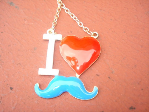 Cadena Dorado Suave Con Bigote Y Corazon