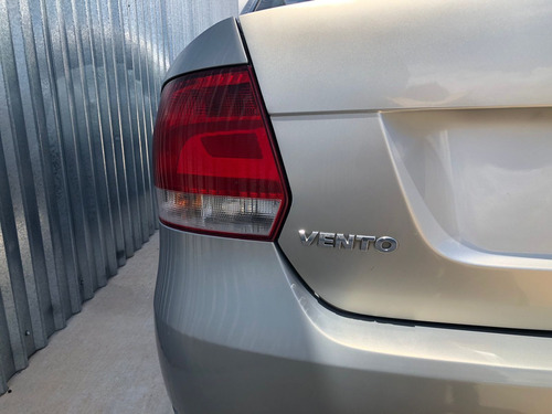Imagen 13 de 15 de Volkswagen Vento 2014 1.6 Highline Mt