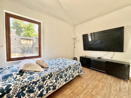 Moderna, Remodelada, En Calle Tranquila Con Seguridad 24-7