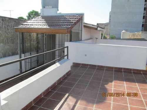 Imagen 19 de 28 de Casa Con Lote Interno- Lanús Oeste