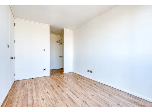 Arriendo Metro Lo Ovalle / Fuenzalida Urrejola / La Cisterna