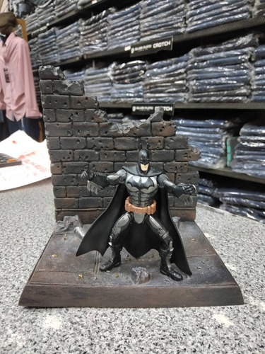 Dc Multiverse Batman, Armored Batsuit, Arkham City, 11 Cms!! (Usado)