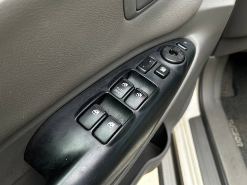 Hyundai Tucson 2.0 MPFI GLS 16V 143CV 2WD FLEX 4P AUTOMÁTICO