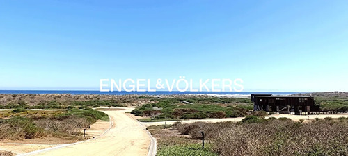Excelente Terreno Con Anteproyecto De Arquitectura
