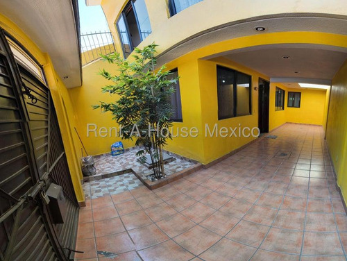 Casa En Renta En Villas De Guadalupe Xalostoc, Ecatepec De Morelos Jl 25-2937.