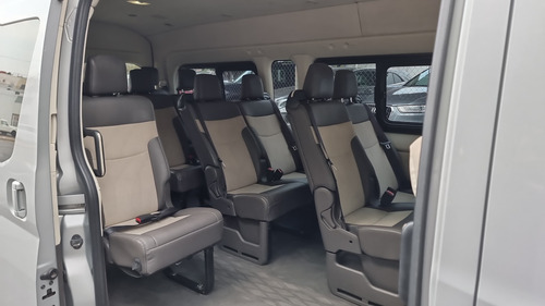 Toyota Hiace 2022 Pasajeros 12 Un Dueño, Factura Original